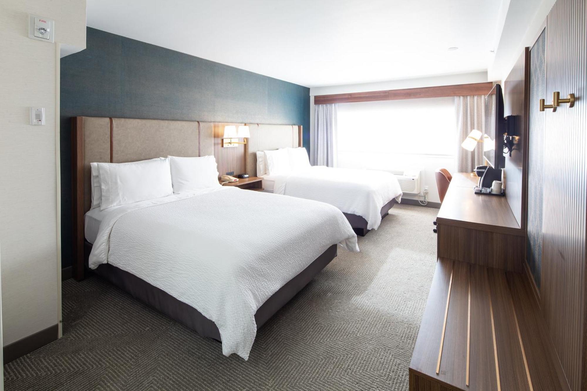 Holiday Inn Hinton By Ihg Exterior photo