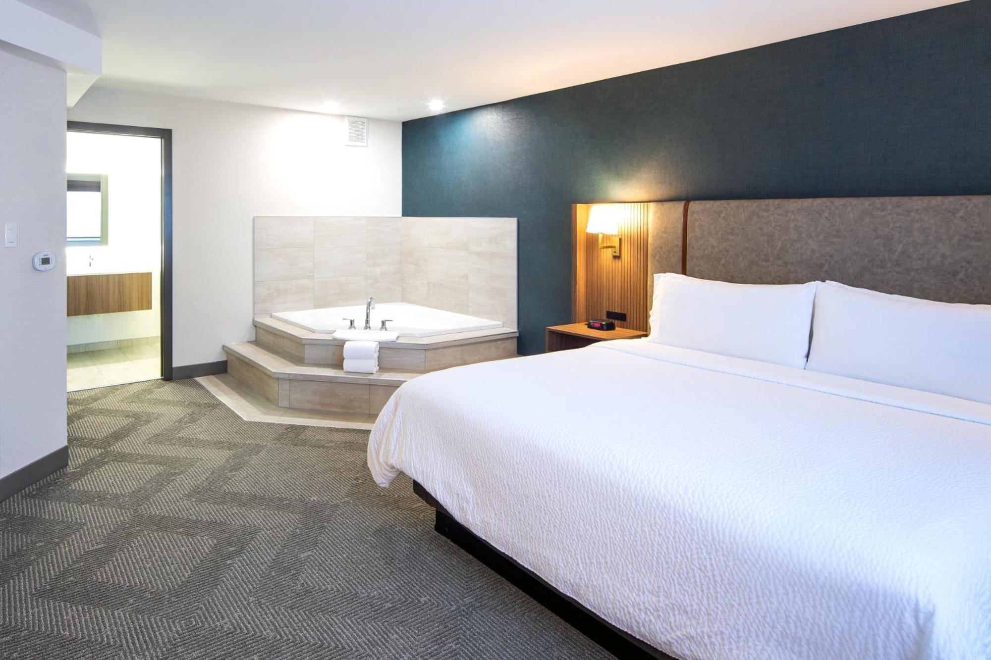 Holiday Inn Hinton By Ihg Exterior photo